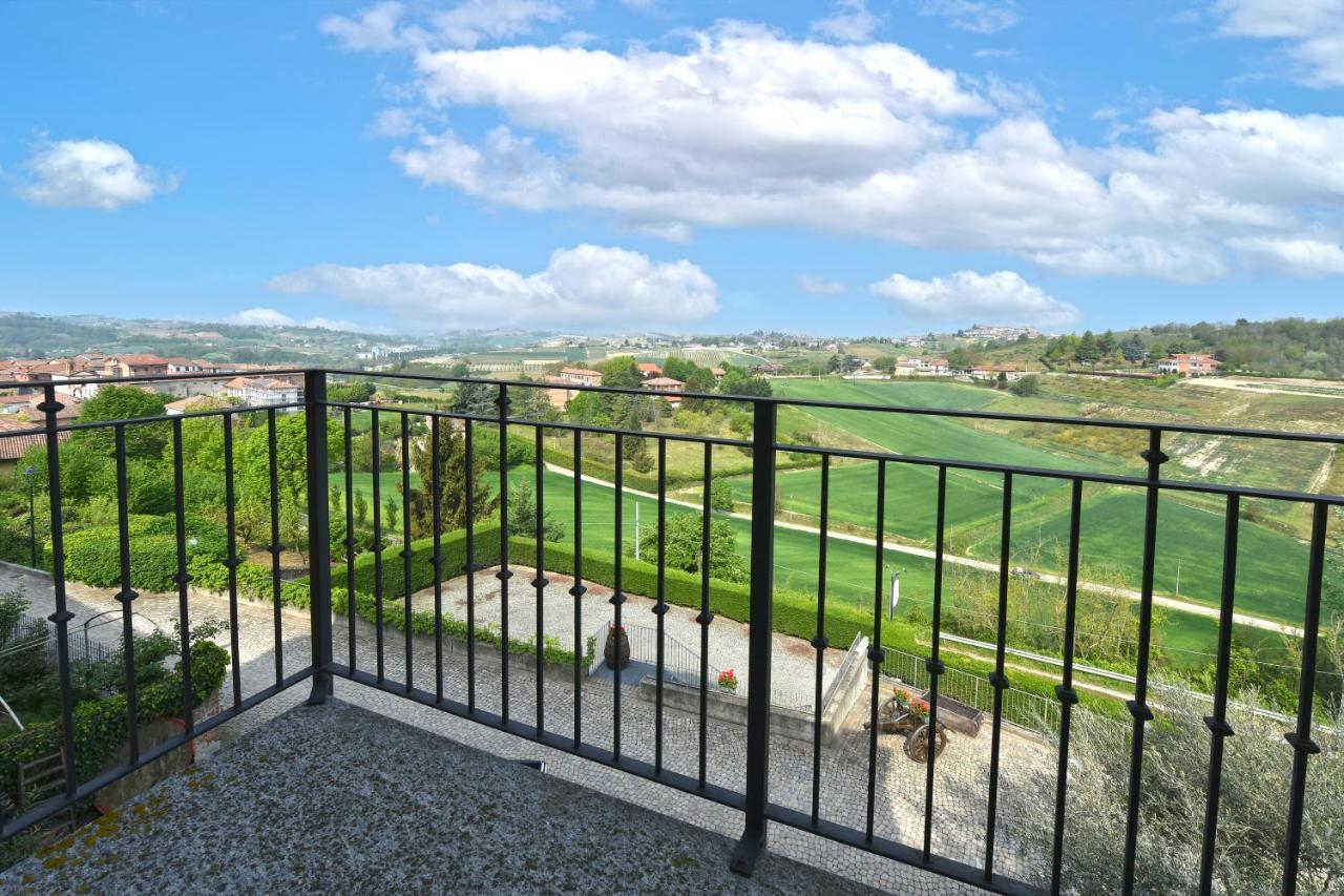Hotel Ristorante Borgovecchio Montegrosso dʼAsti Eksteriør bilde