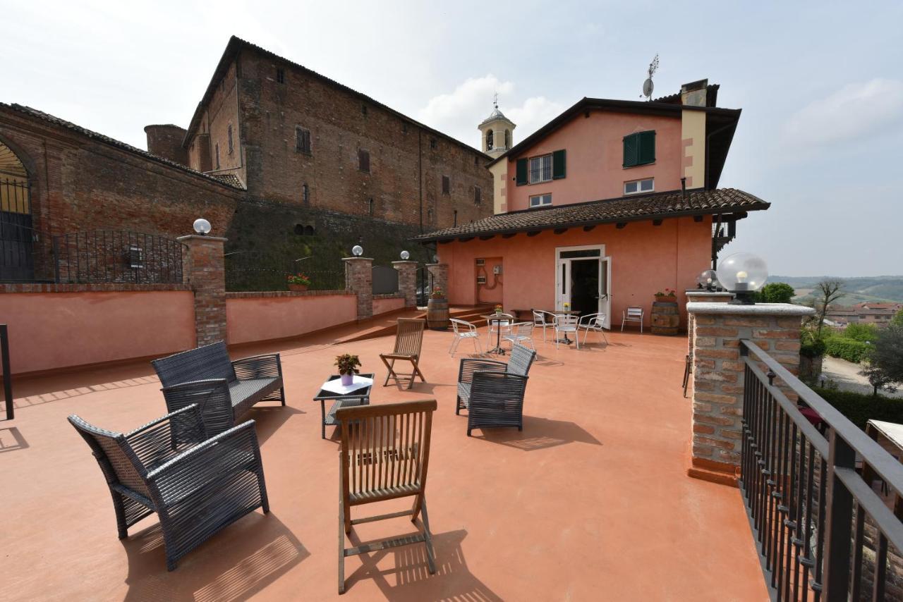 Hotel Ristorante Borgovecchio Montegrosso dʼAsti Eksteriør bilde